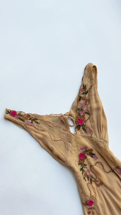 Vintage Rosebud Lace Dress